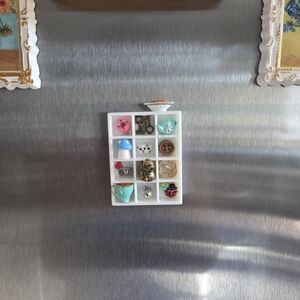 Colorful Miniature Trinketshelf Magnet With Assorted Mini Trinkets